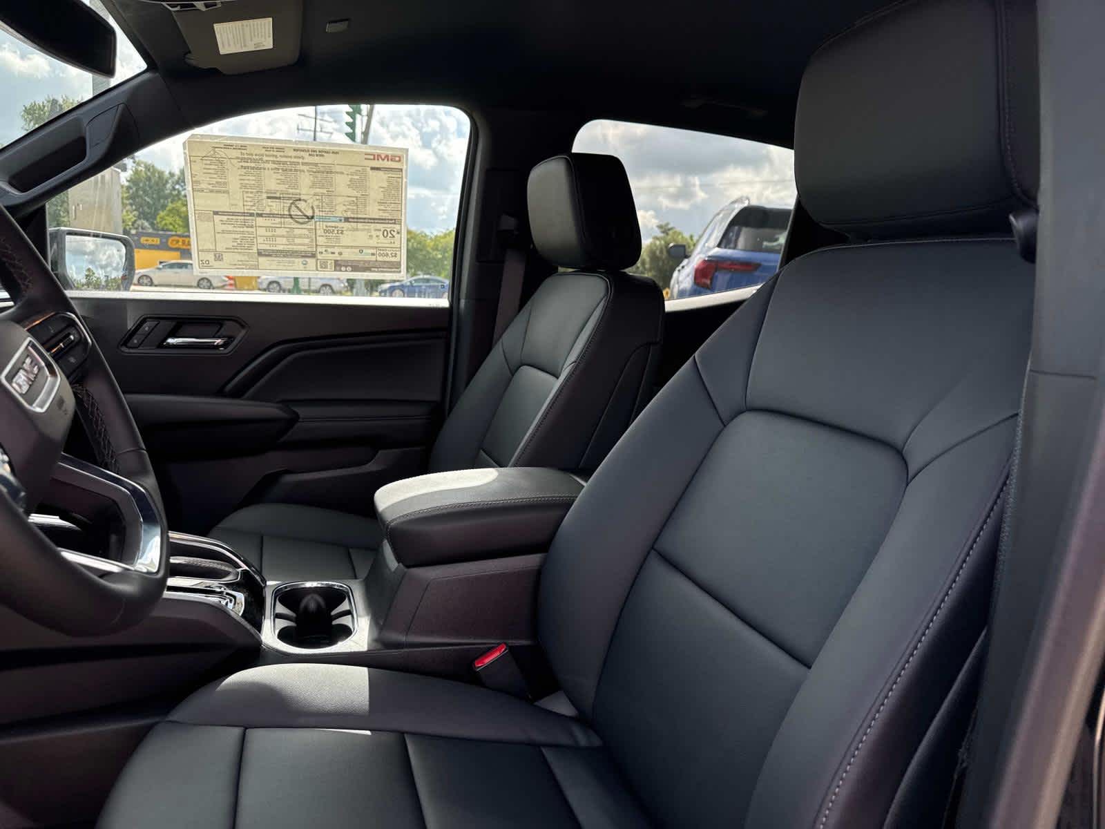 2025 Gmc Canyon Elevation photo 9