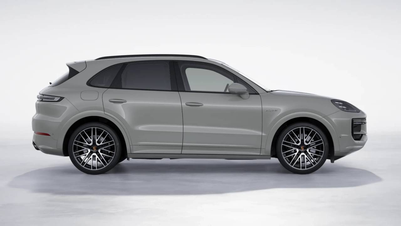 2026 Porsche Cayenne E-Hybrid photo 7