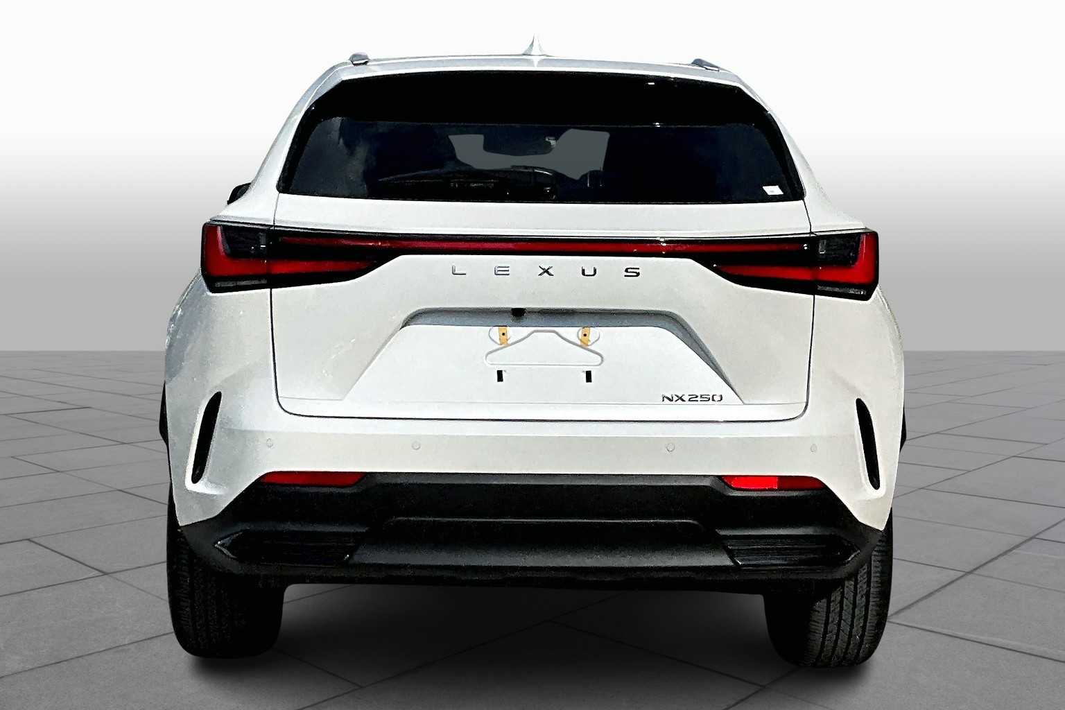 2024 Lexus NX 350 Premium photo 4