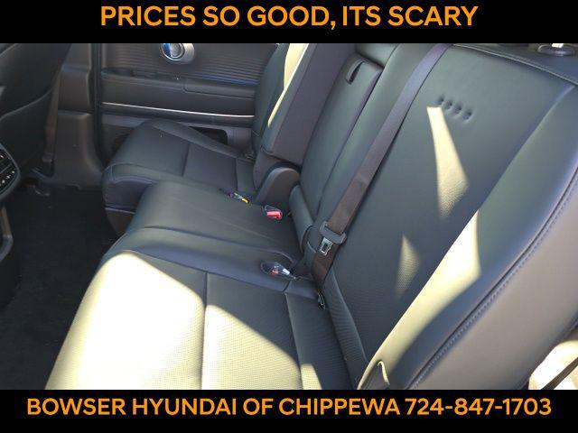 2026 Hyundai Ioniq SEL photo 4