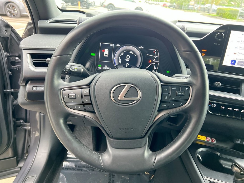 2023 Lexus UX 250h F SPORT Design photo 13