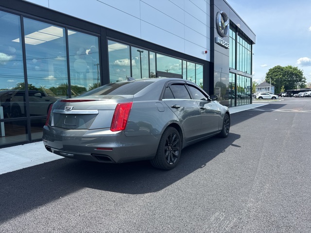 2016 Cadillac CTS Sedan photo 2