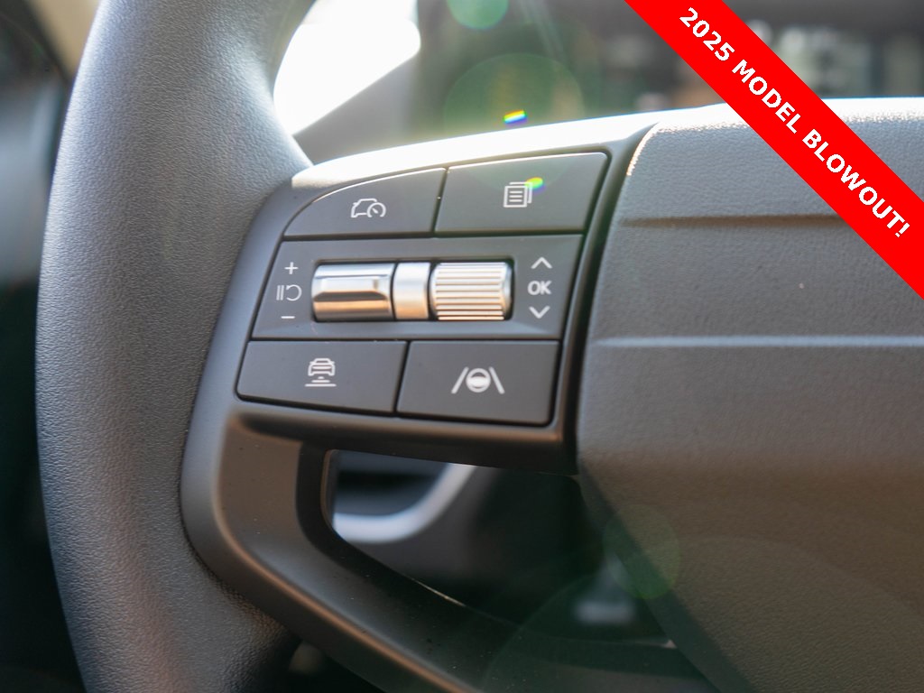 2025 Kia K4 LX photo 16