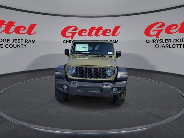 2025 Jeep Wrangler photo 3