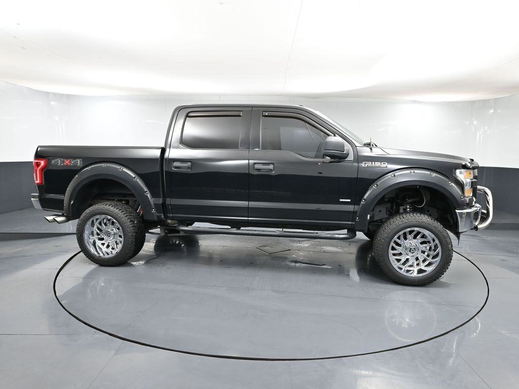 2017 Ford F-150 XLT photo 3