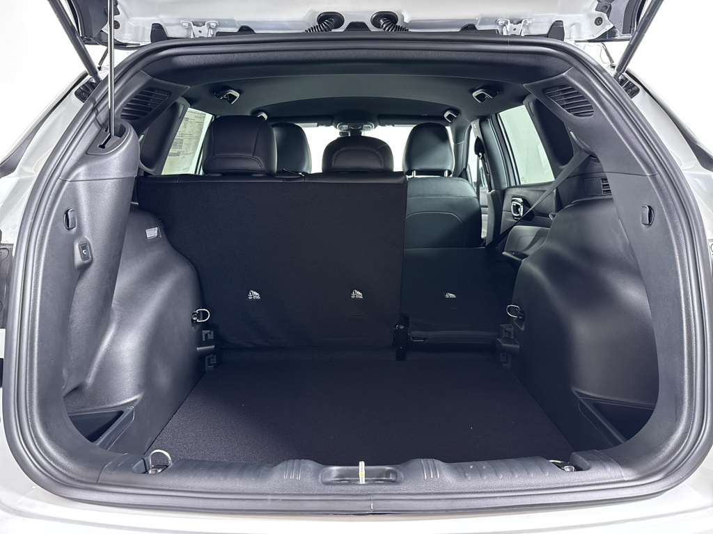 2026 Jeep Compass Limited Altitude photo 3