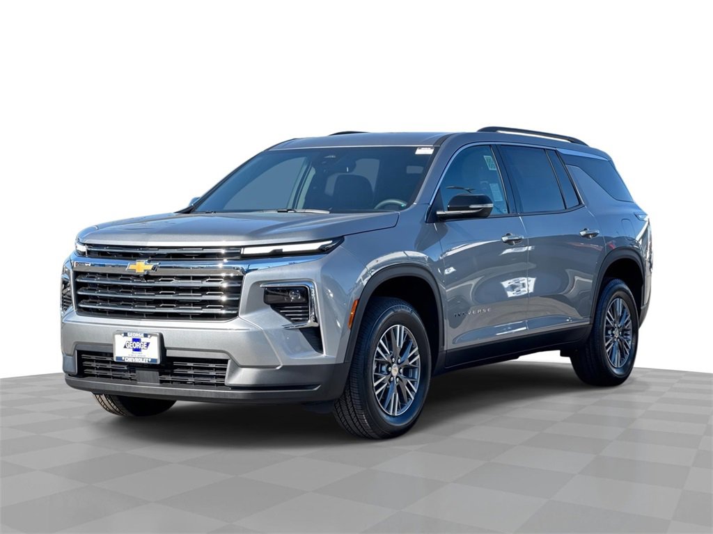 2026 Chevrolet Traverse LT's photo
