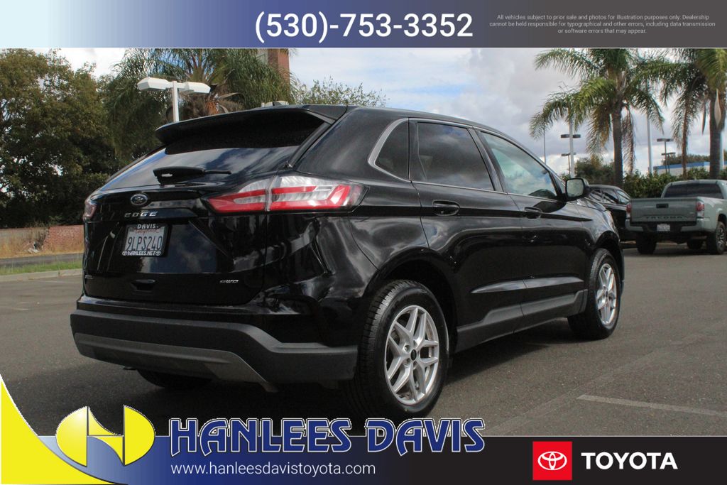 2024 Ford Edge SEL photo 6