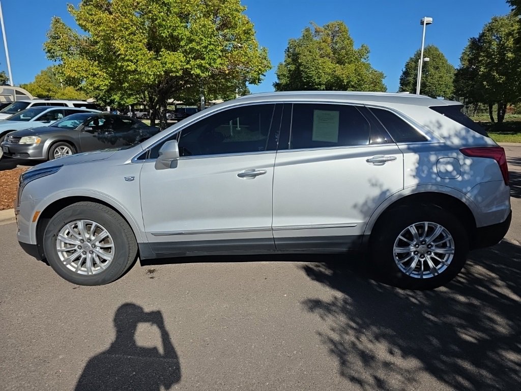 2018 Cadillac XT5 Base photo 2