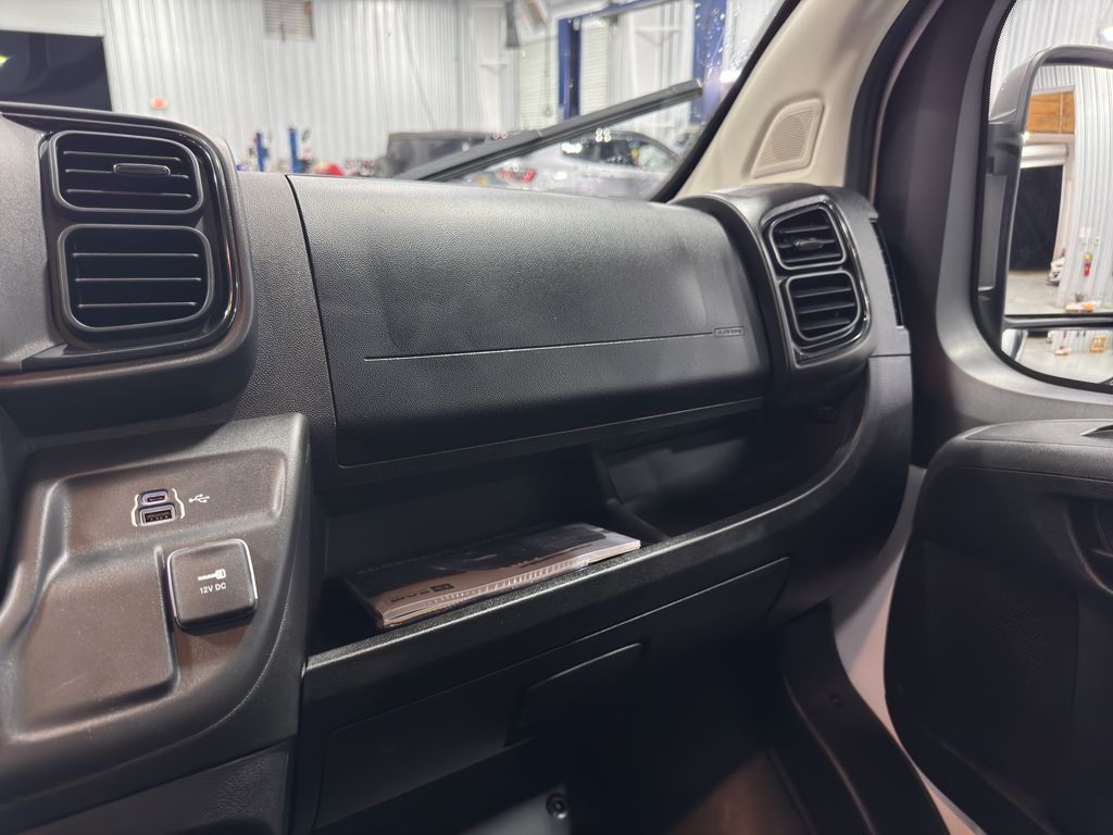 2025 Ram ProMaster 2500 photo 21