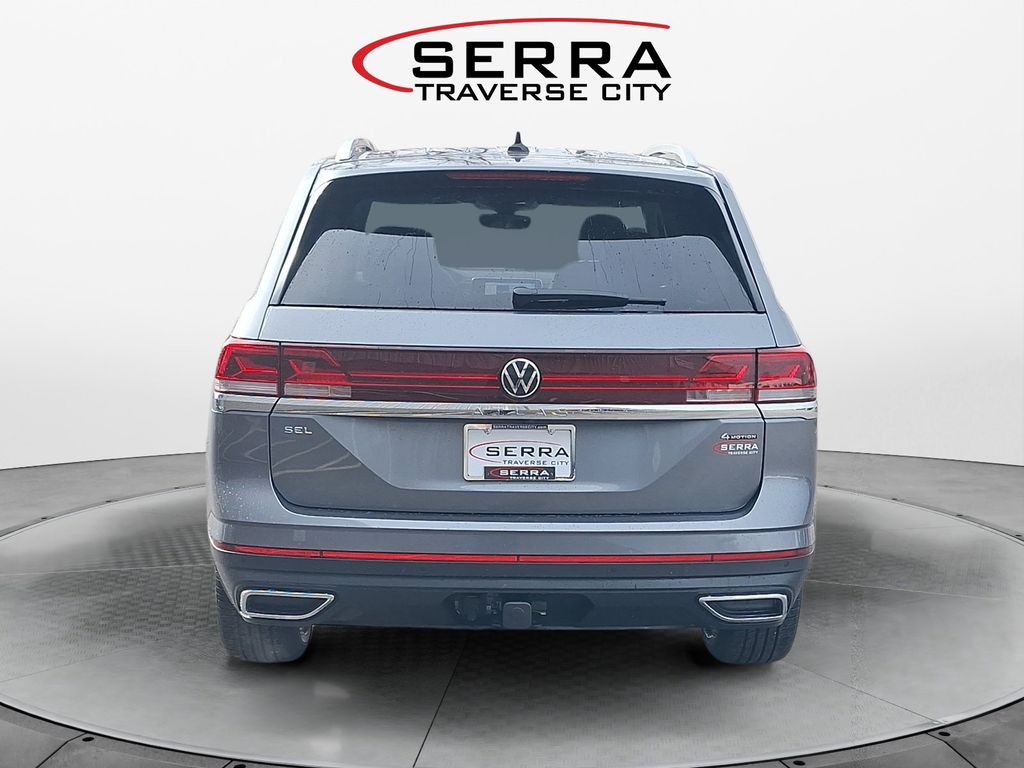 2025 Volkswagen Atlas SEL photo 4