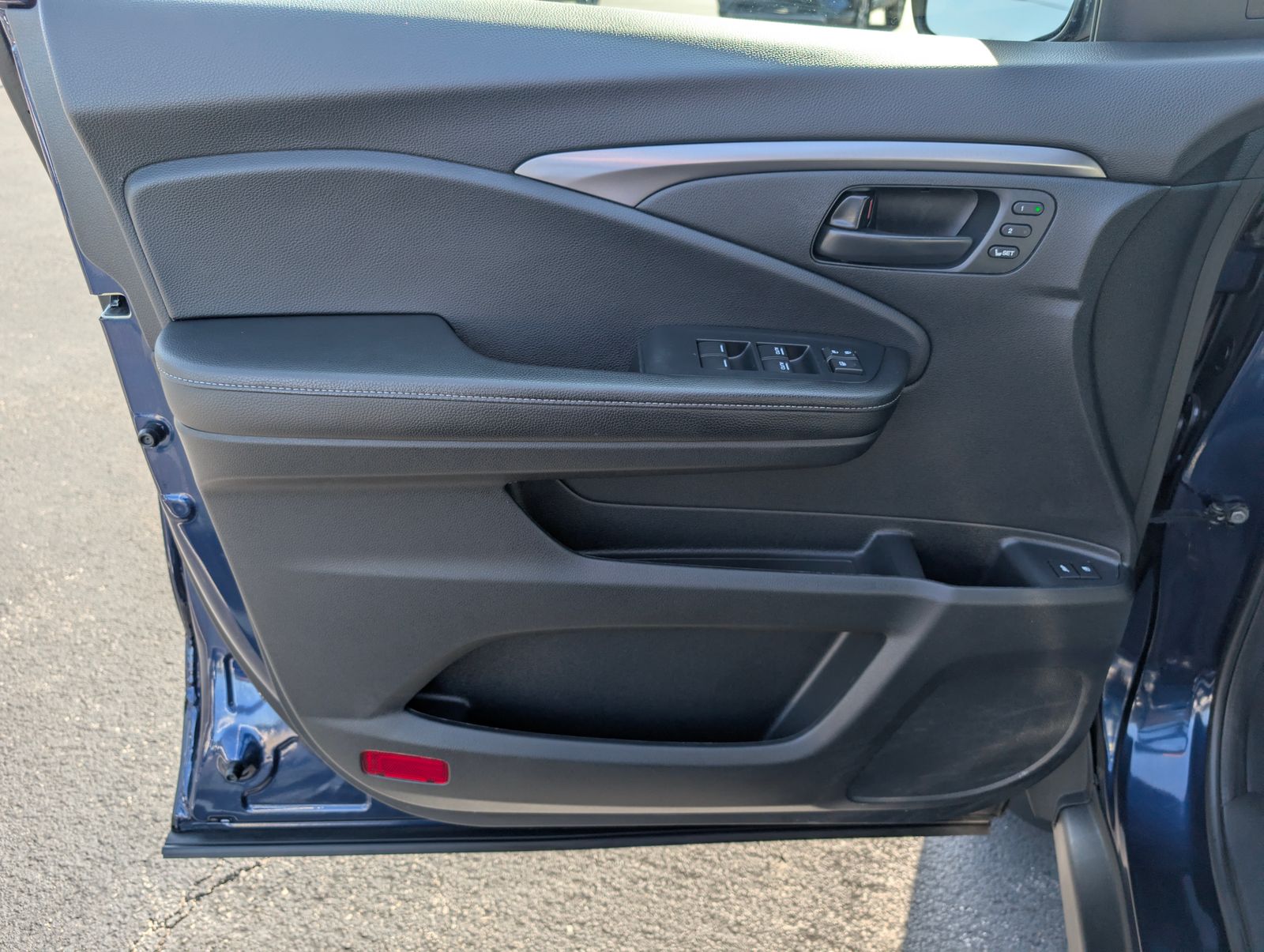 2023 Honda Passport EX-L photo 17