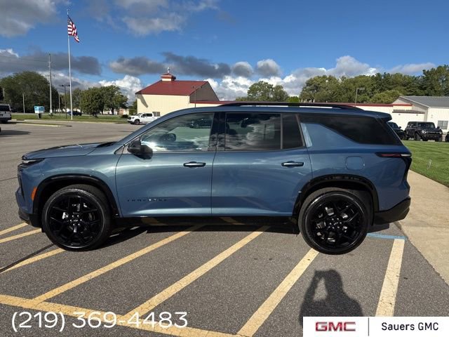 2024 Chevrolet Traverse RS photo 2