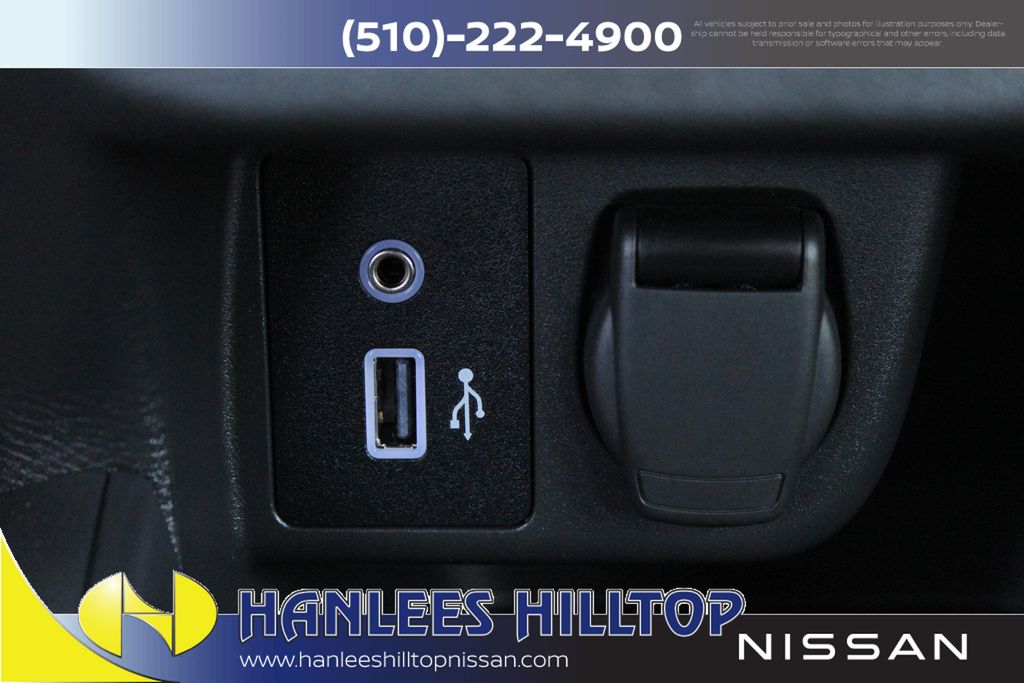 2025 Nissan Versa 1.6 S photo 19