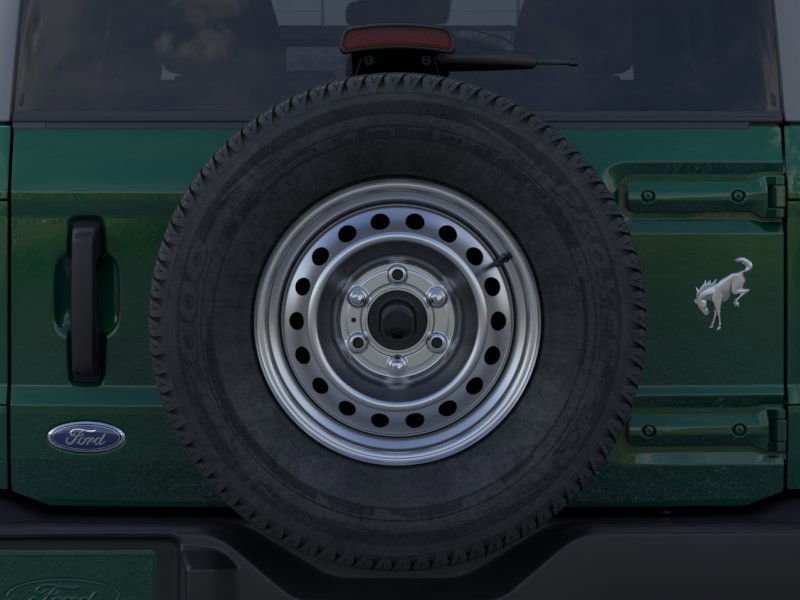 2025 Ford Bronco Base photo 4