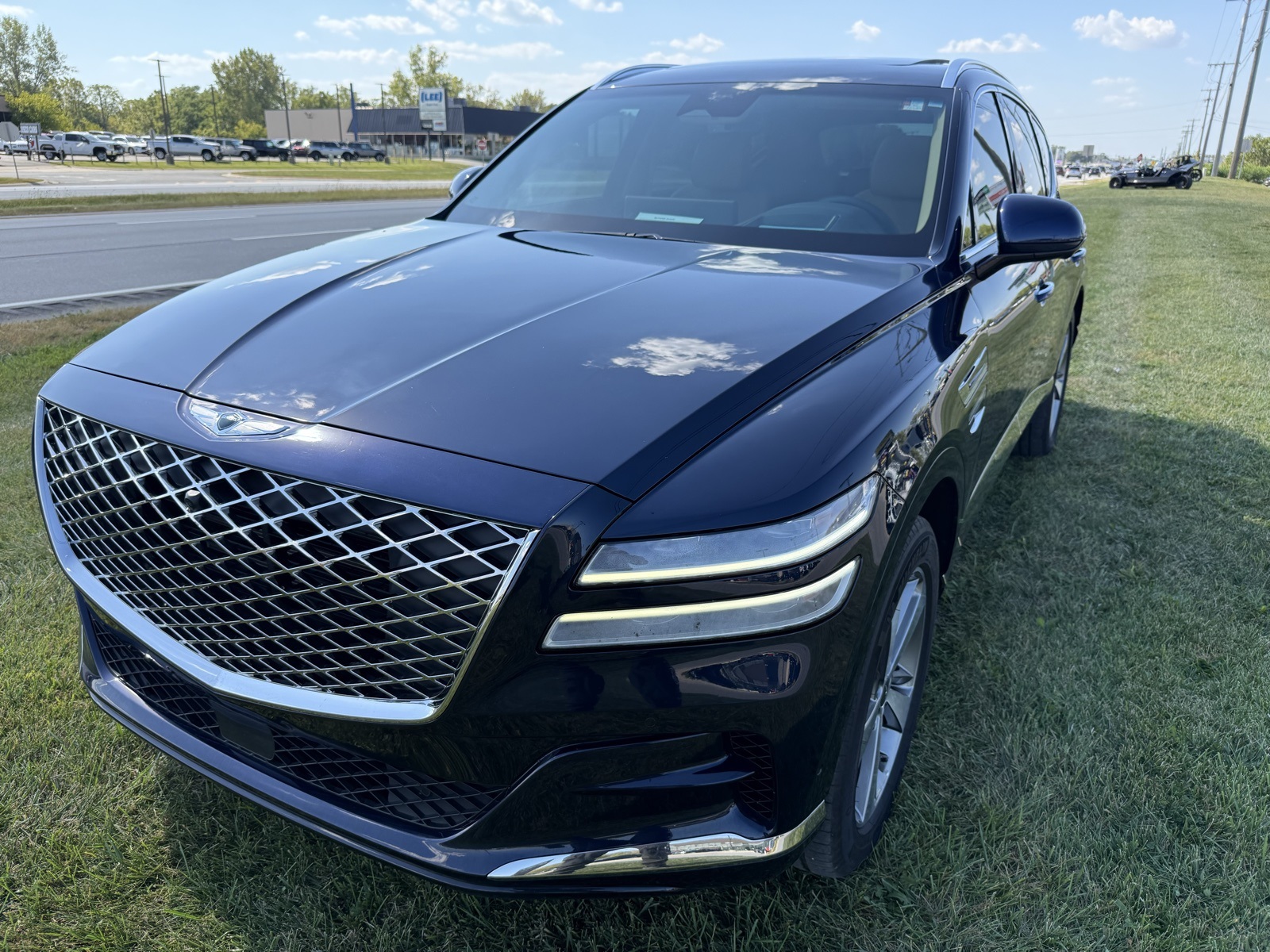 2023 GENESIS GV80