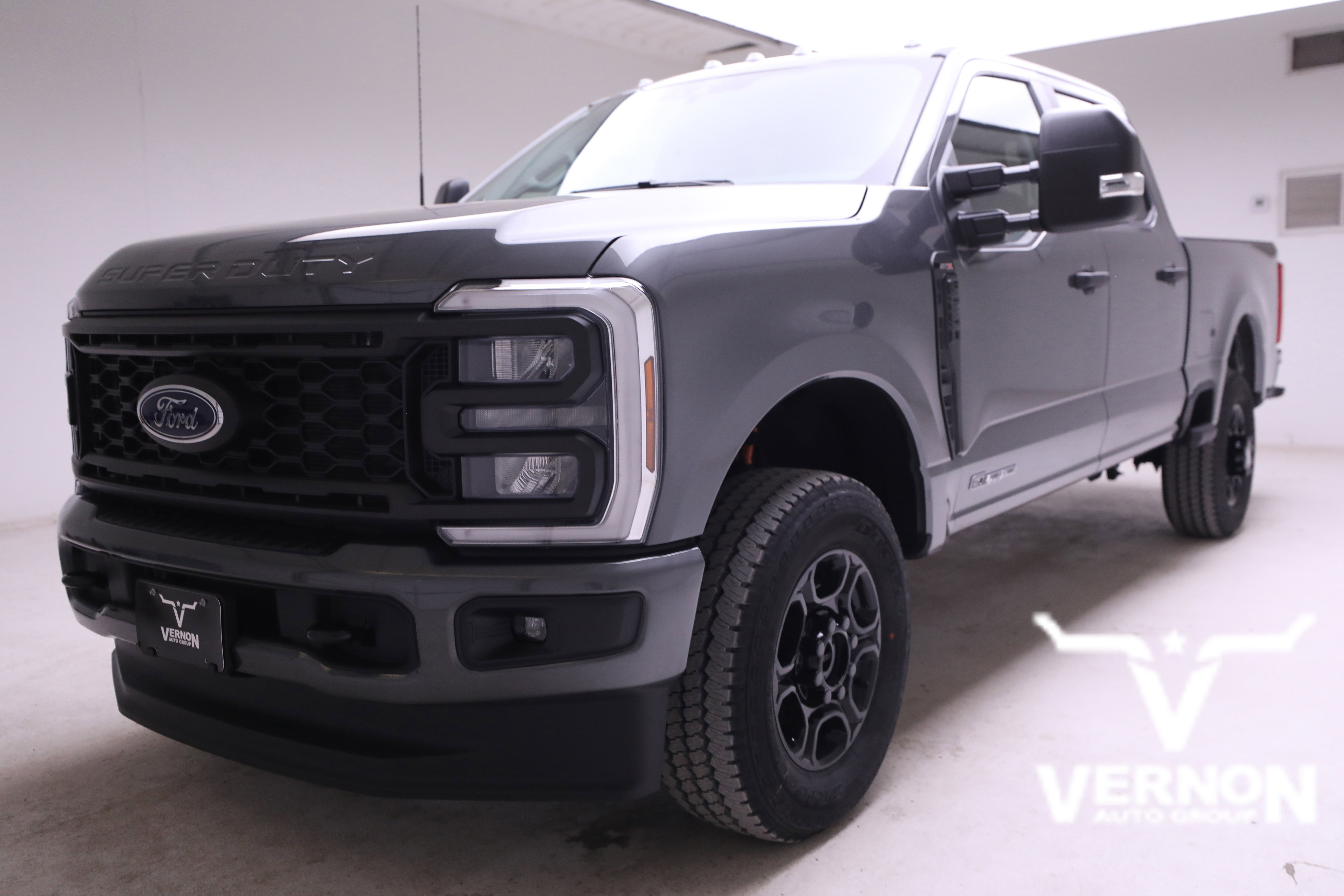 2026 Ford F-250 Super Duty XL's photo