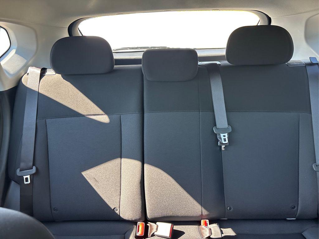 2026 Hyundai Kona SE photo 11