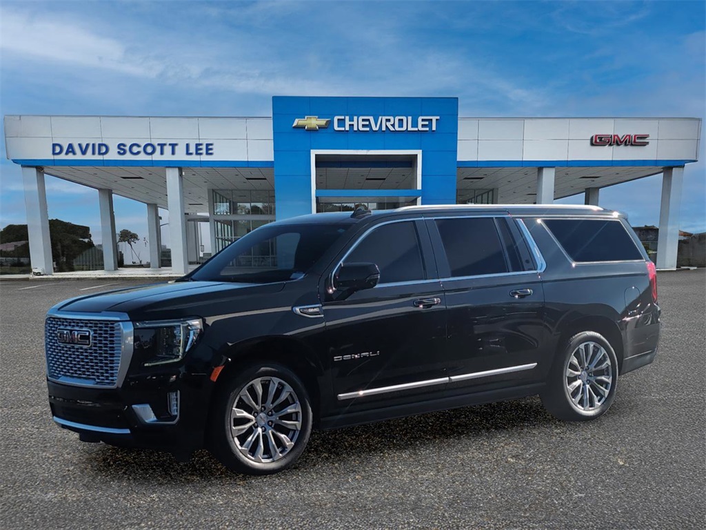 2024 GMC Yukon XL Denali's photo