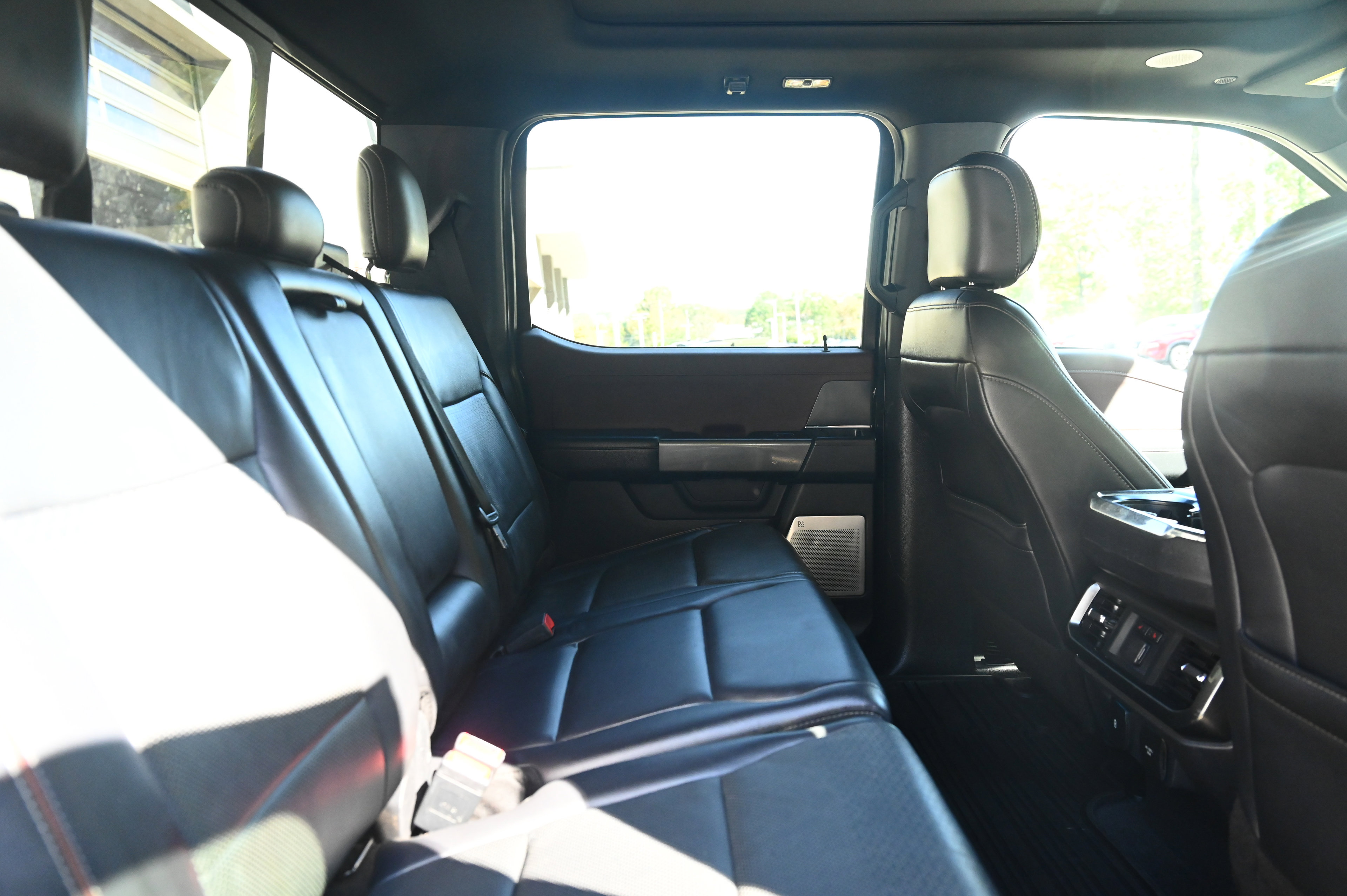 2021 Ford F-150 Lariat photo 26