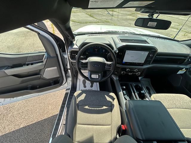 2025 Ford F-150 XLT photo 37