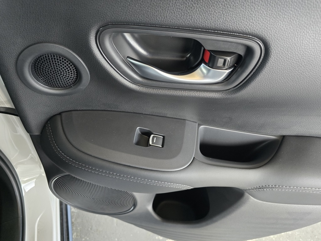 2026 Honda HR-V EX-L photo 21