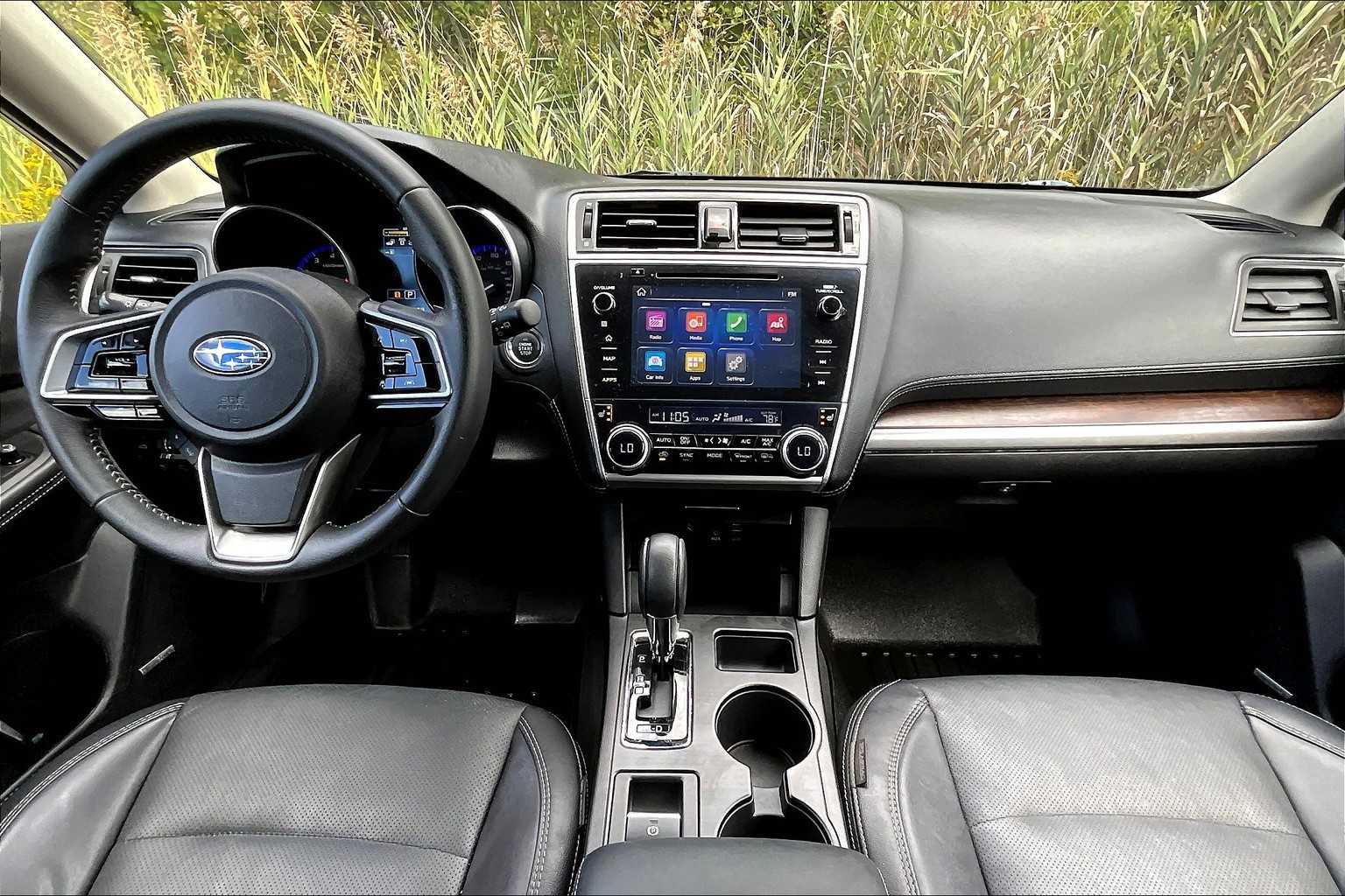 2018 Subaru Outback Limited photo 15