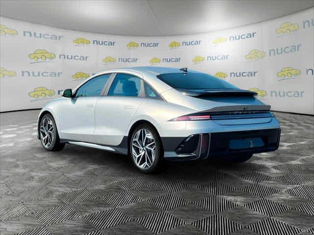 2024 Hyundai Ioniq 6 SEL photo 3