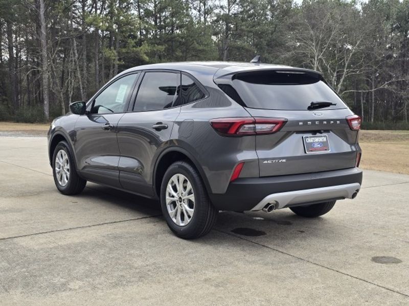 2025 Ford Escape Active photo 4