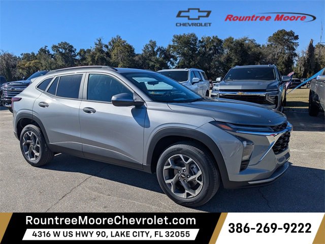 2026 Chevrolet Trax LT's photo