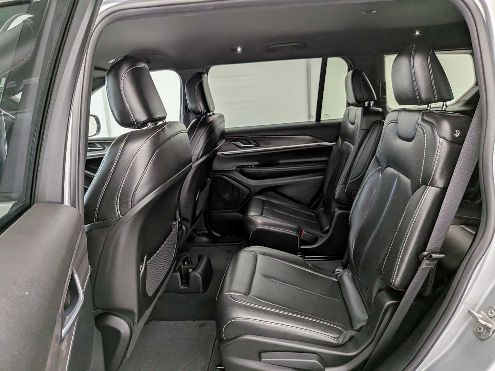 2024 Jeep Grand Cherokee Limited photo 19