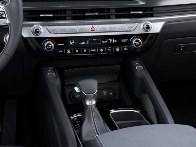 2025 Kia Telluride S photo 20