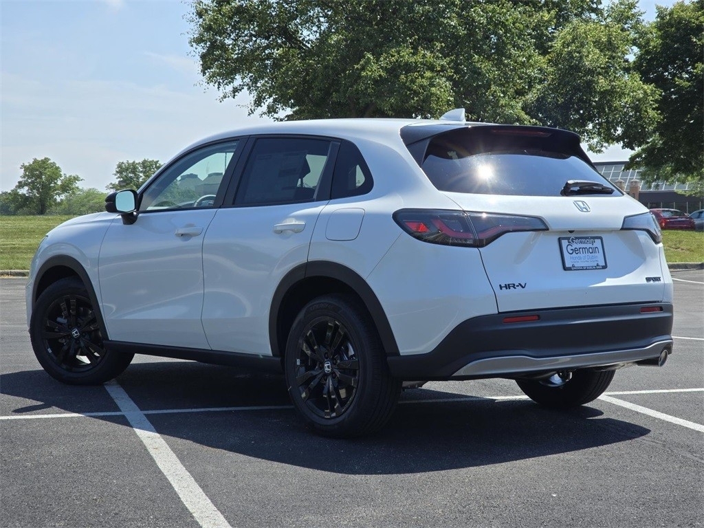 2026 Honda HR-V Sport photo 10