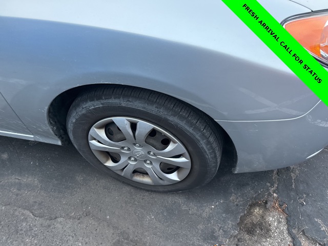 2010 Hyundai Elantra GLS photo 4