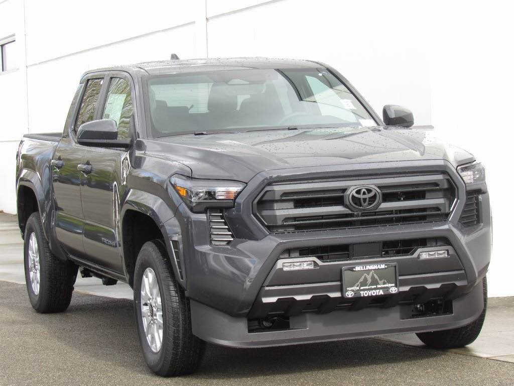 2025 Toyota Tacoma SR5 photo 2
