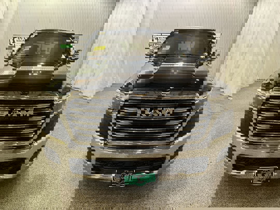 2026 Ram 1500 Laramie photo 2