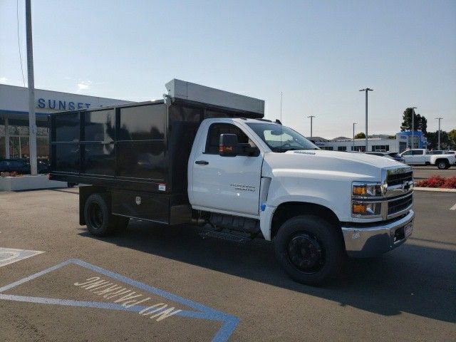 2023 Chevrolet Silverado 4500 Medium Duty Chassis Cab Work Truck's photo