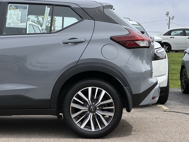 2023 Nissan Kicks SV photo 19