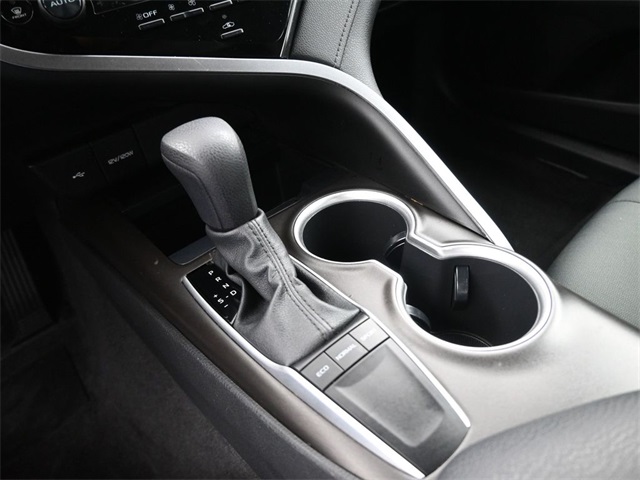 2023 Toyota Camry LE photo 22