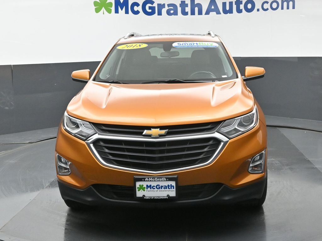 2018 Chevrolet Equinox LT photo 2