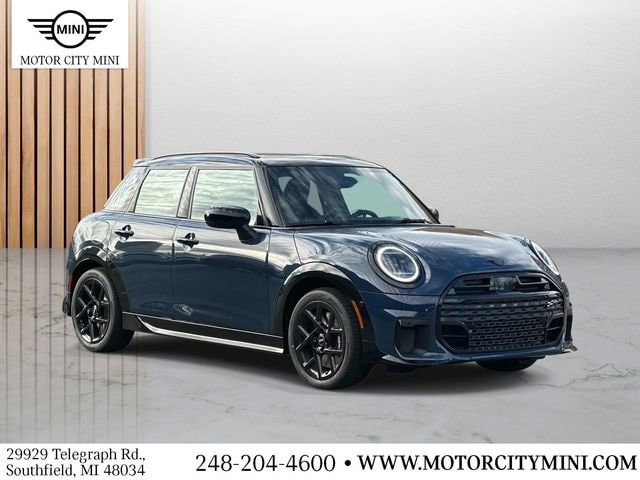 2026 MINI Hardtop S's photo