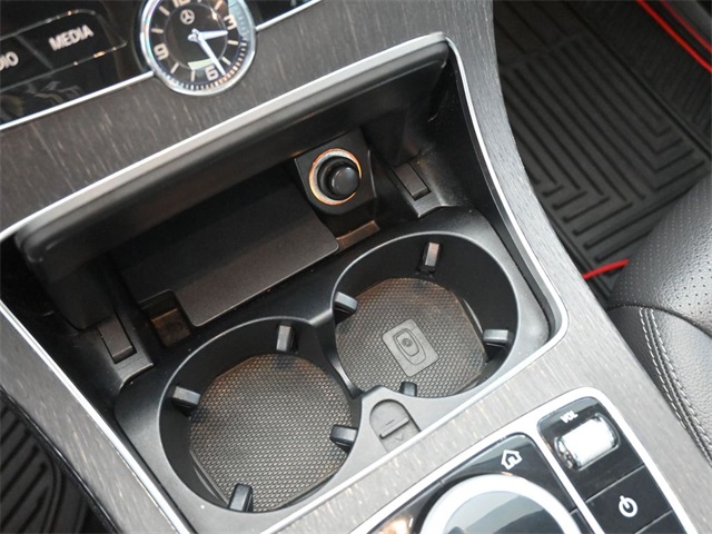 2020 Mercedes Benz C 300 photo 4