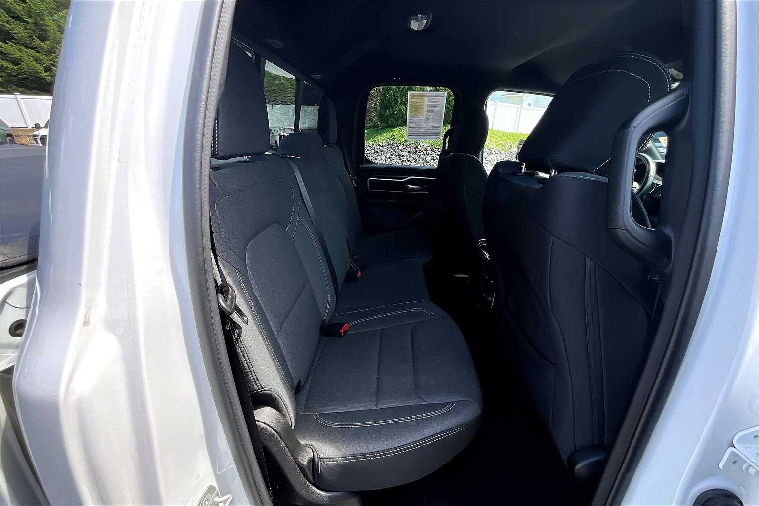 2022 Ram 1500 Big Horn photo 15