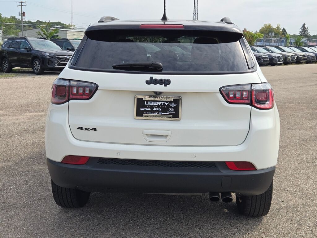 2020 Jeep Compass Altitude photo 10