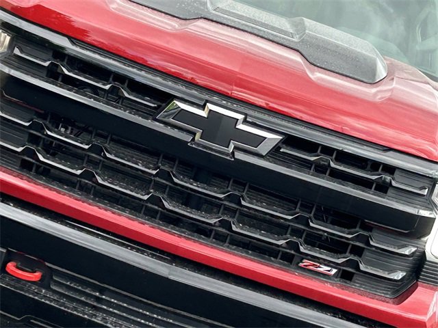 2026 Chevrolet Silverado 1500 LT Trail Boss photo 3