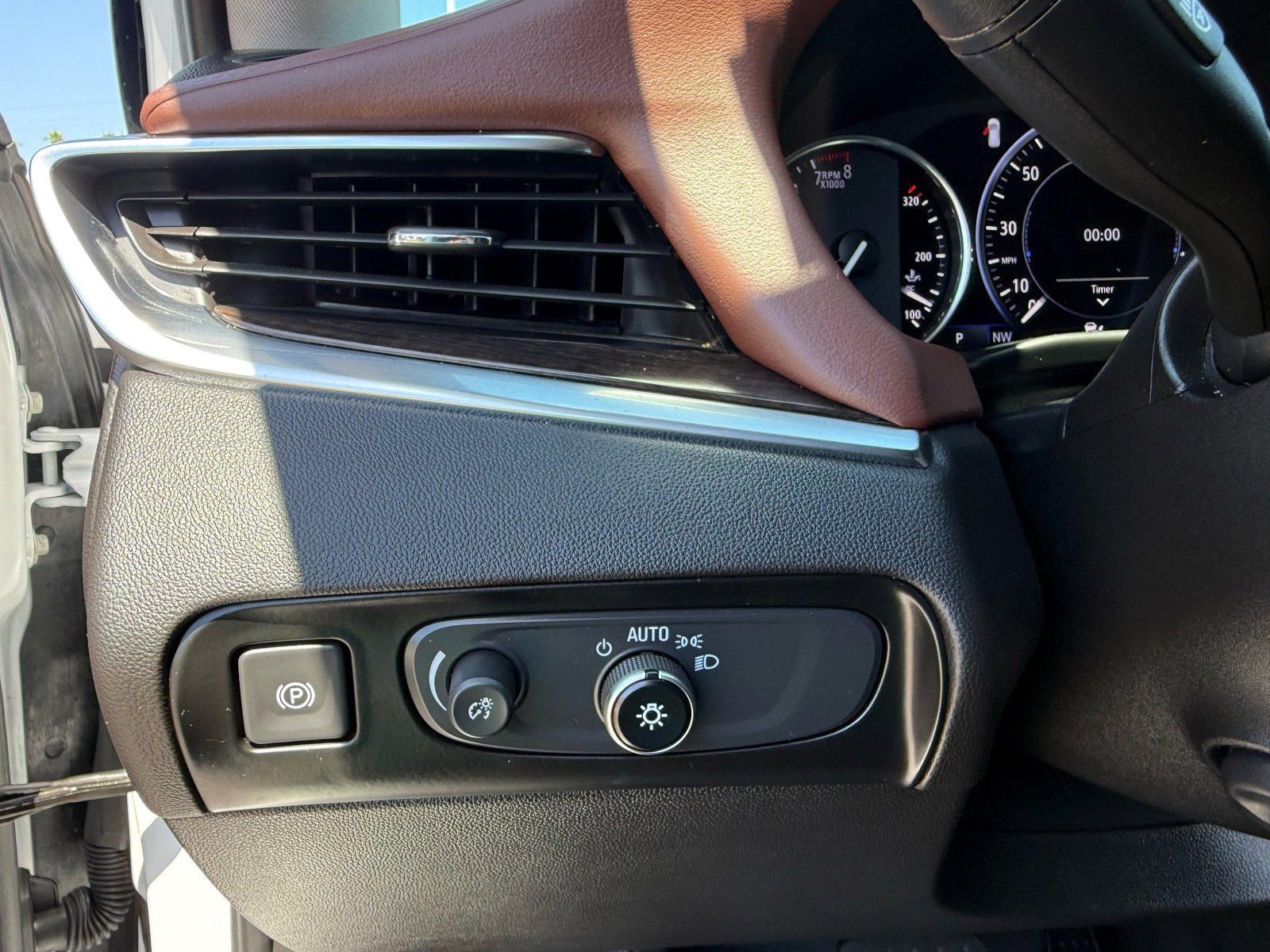 2021 Buick Enclave Avenir photo 18