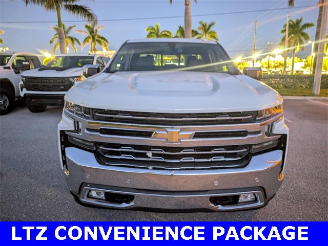 2021 Chevrolet Silverado 1500 LTZ photo 2