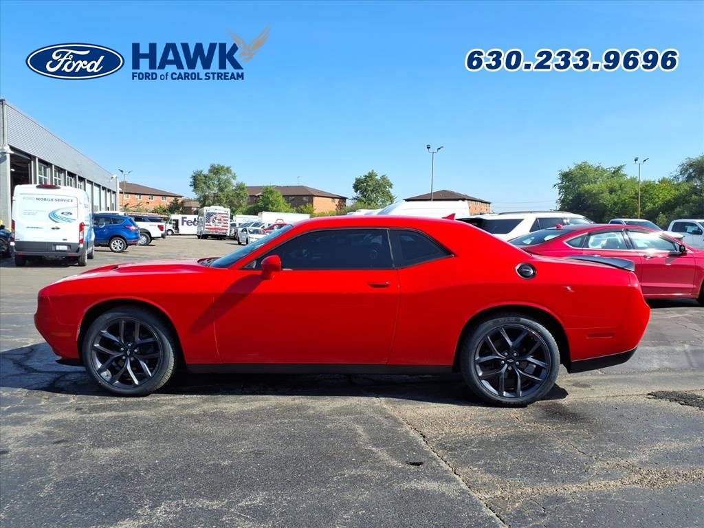 2019 Dodge Challenger SXT photo 4