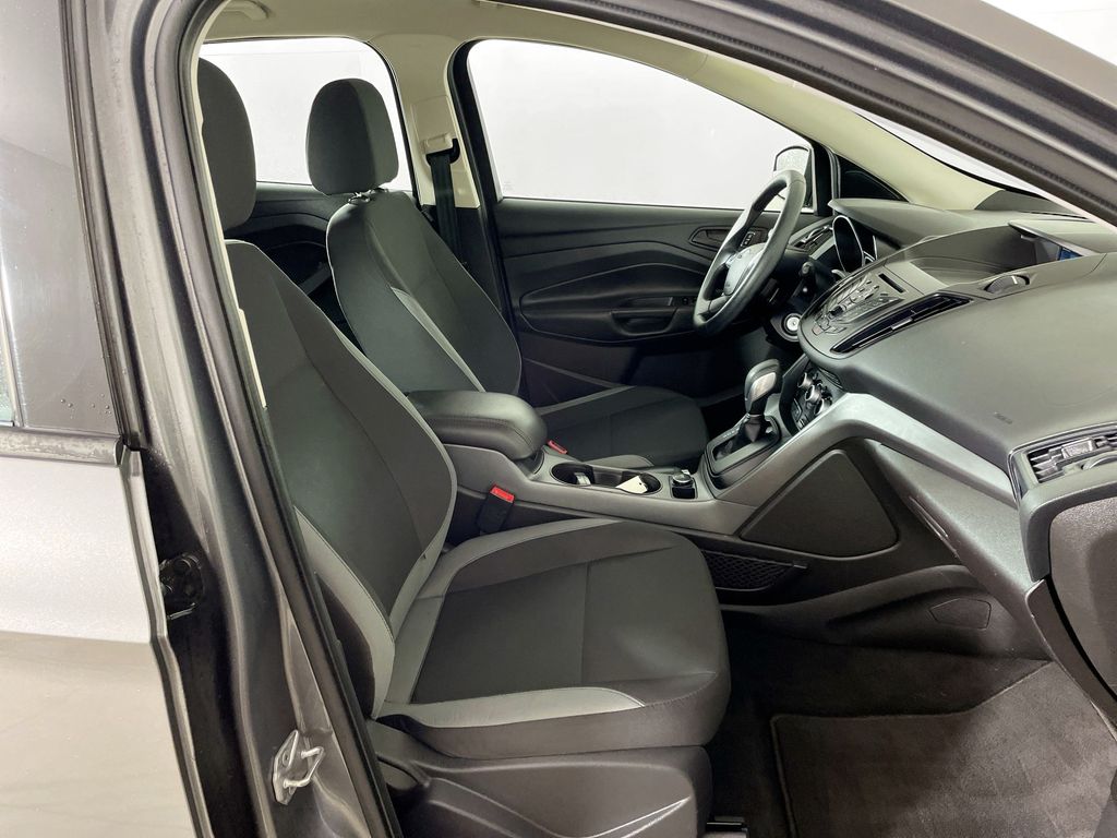 2014 Ford Escape S photo 26