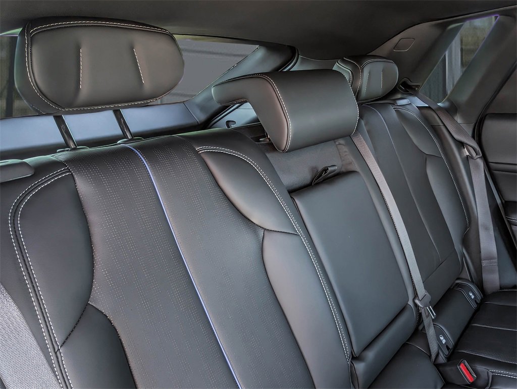 2026 Cadillac Lyriq Luxury photo 28
